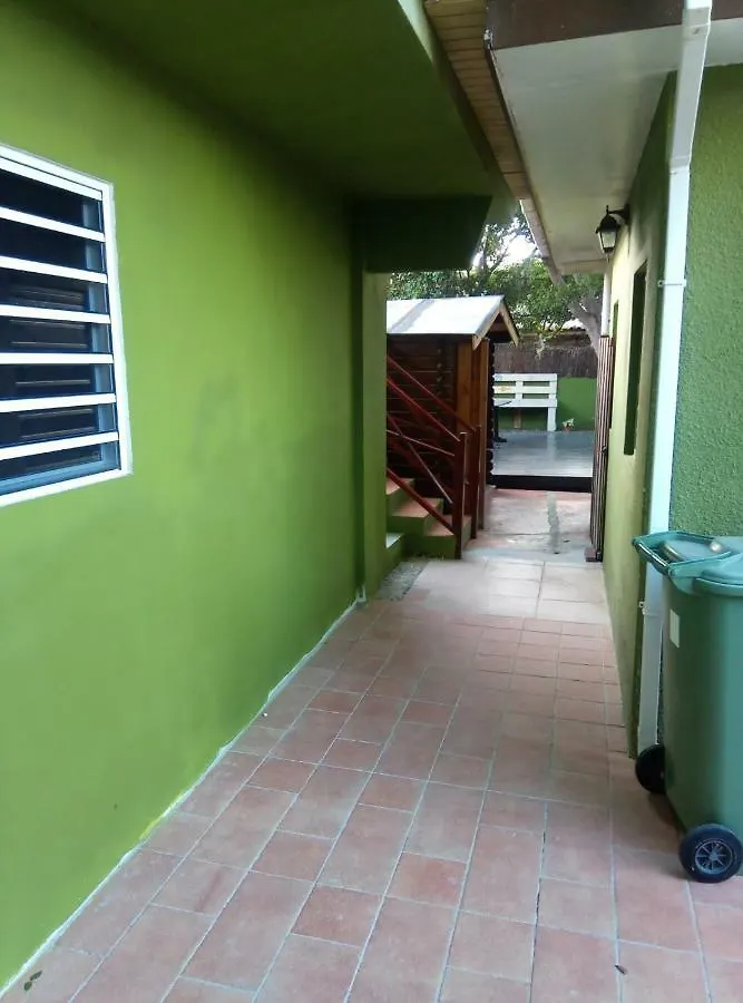 Studios With Beautiful Sea View Willemstad Apartment